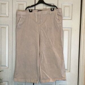 Beige Wide-Leg Pants cropped. Tie waist with elastic